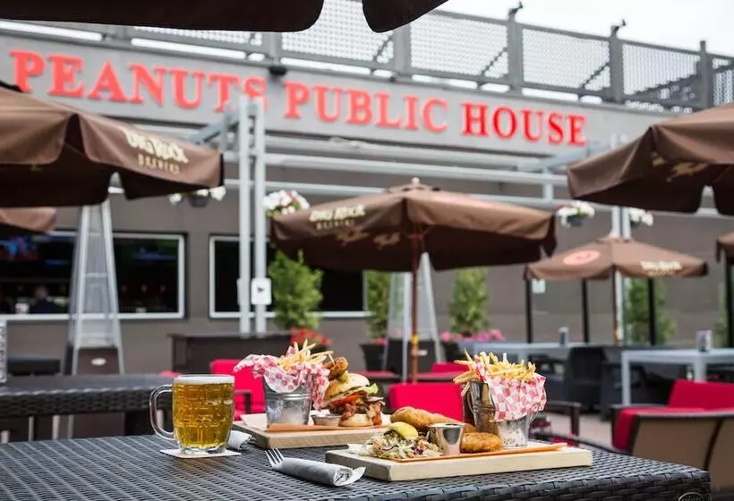 Fotos del hotel Carriage House  And Conference Centre:  13