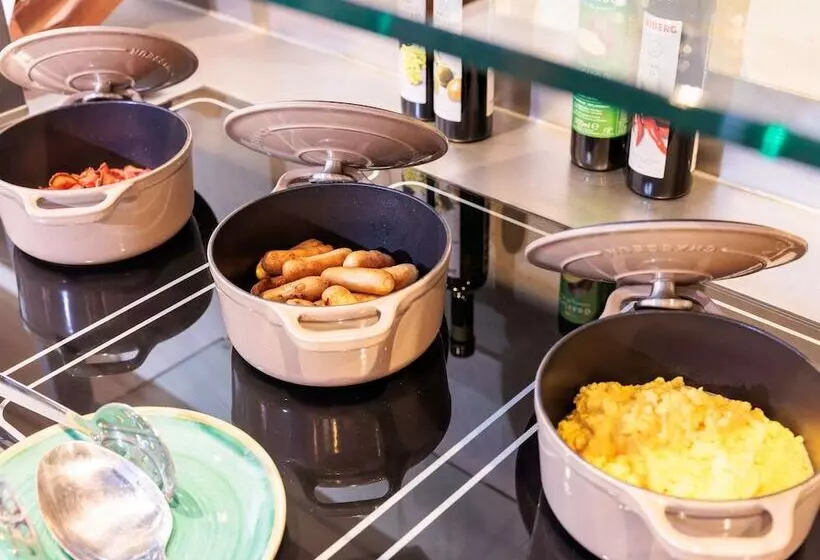 Fotos del hotel Ibis Styles Bern City:  22