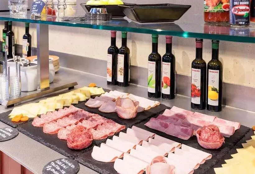 Fotos del hotel Ibis Styles Bern City:  17