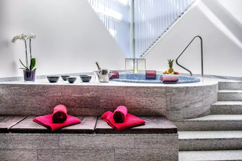 Fotos del hotel Tschuggen Grand Hotel - The Leading Hotels Of The World:  11