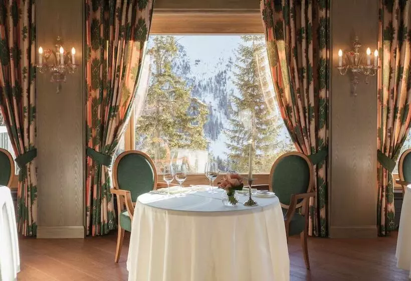 Fotos del hotel Tschuggen Grand Hotel - The Leading Hotels Of The World:  25