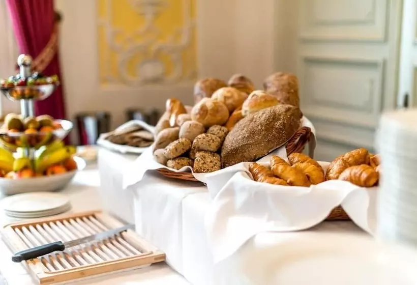 Fotos del hotel Grand Hotel Europe:  15