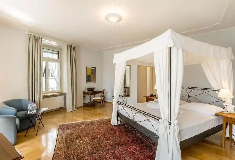 Fotos del hotel Grand Hotel Europe:  12