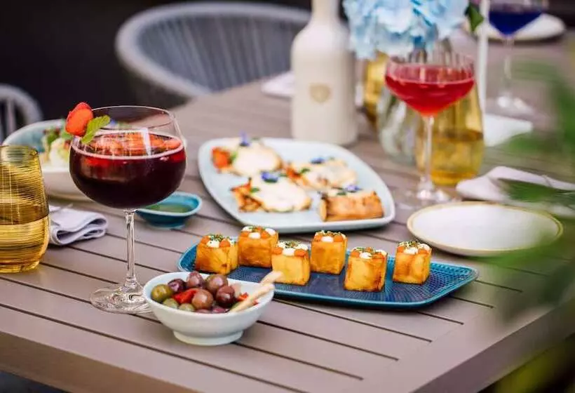 Fotos del hotel Neues Schloss Privat  Zurich, Autograph Collection:  24