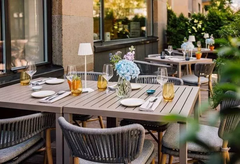 Fotos del hotel Neues Schloss Privat  Zurich, Autograph Collection:  11