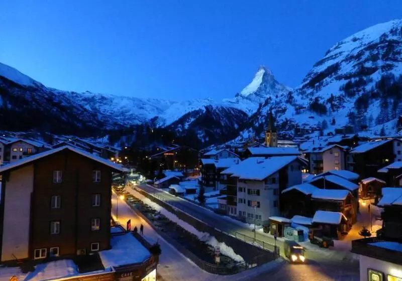 Fotos del hotel Parnass:  14