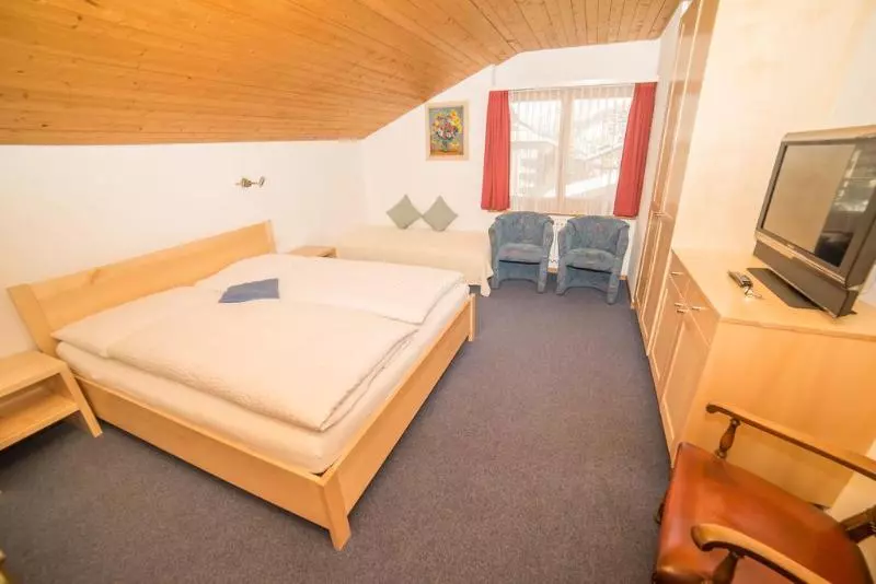 Fotos del hotel Parnass:  10