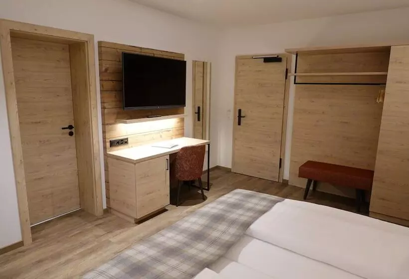 Fotos del hotel Schweizerhof:  12