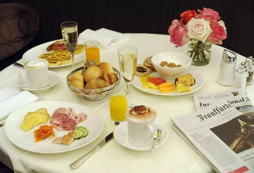 Fotos del hotel Hotel Schweizerhof Luzern:  23