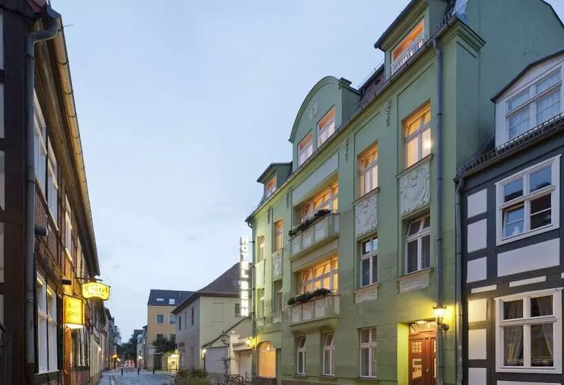 Fotos del hotel Benn:  10