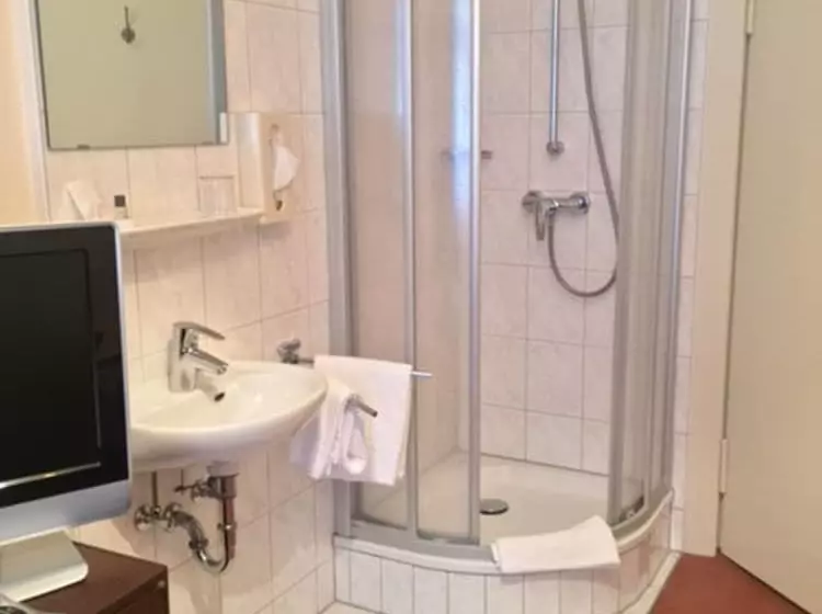 Fotos del hotel Benn:  13