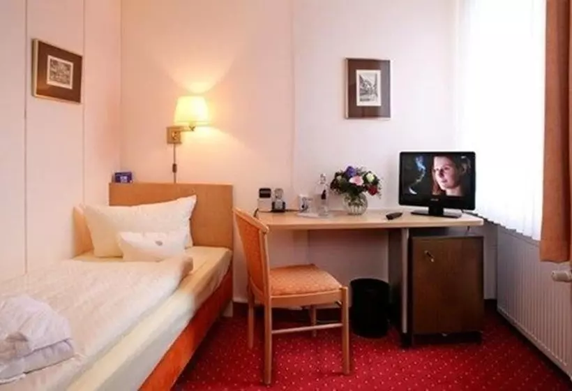 Fotos del hotel Benn:  2