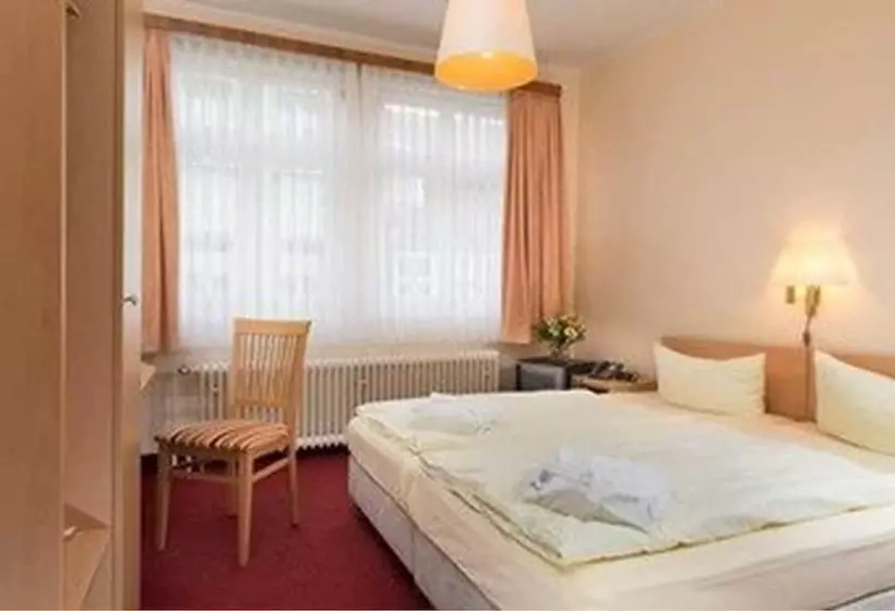 Fotos del hotel Benn:  21