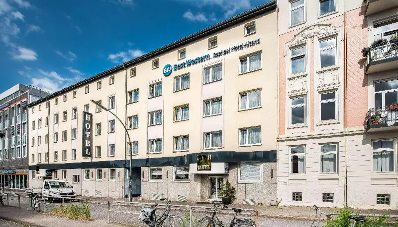 Best Western Raphael  Altona