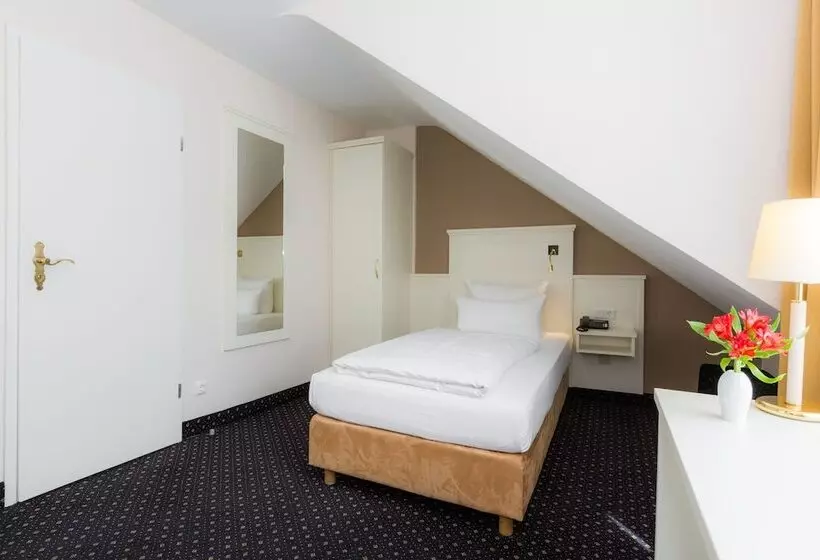 Fotos del hotel Fürst Bismarck:  6