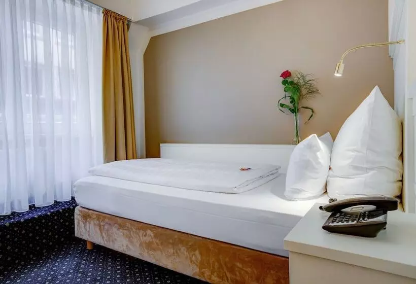 Fotos del hotel Fürst Bismarck:  7