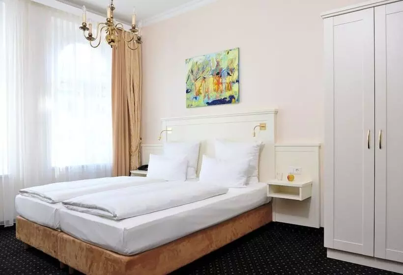 Fotos del hotel Fürst Bismarck:  9