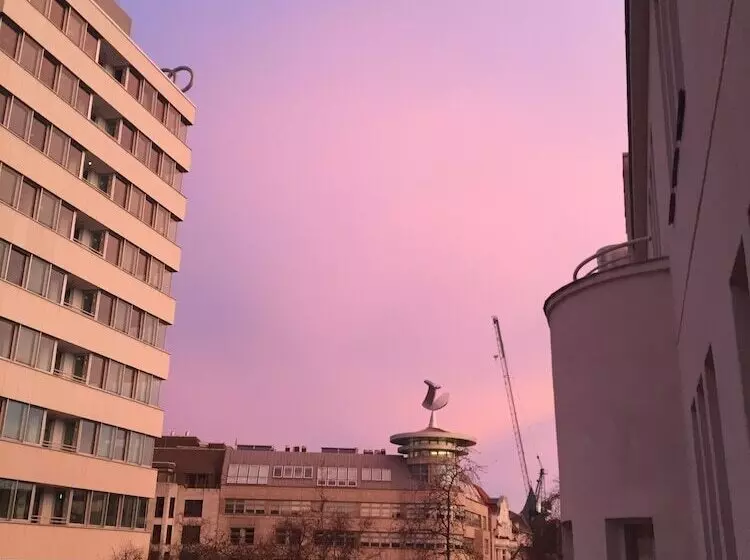 Fotos del hotel Kurfürst Am Kurfürstendamm:  7