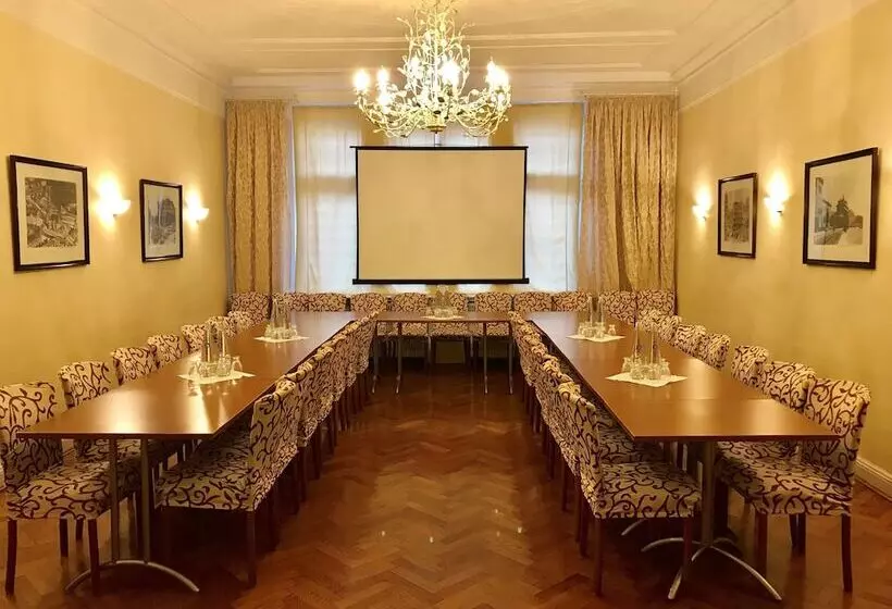 Fotos del hotel Kurfürst Am Kurfürstendamm:  4