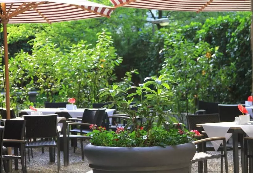 Fotos del hotel Savoy Berlin:  20