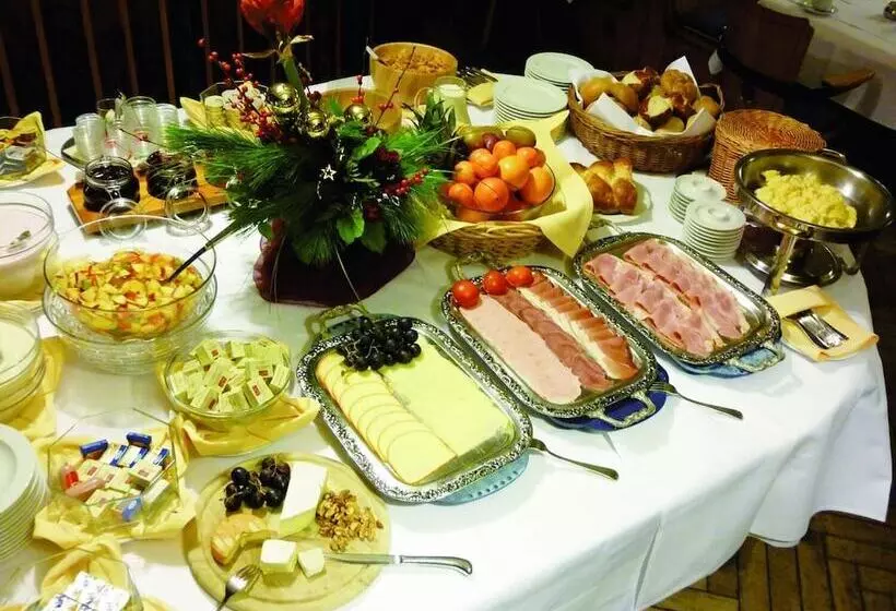 Fotos del hotel Invite  Löwen Freiburg:  7