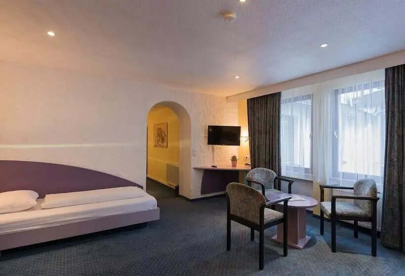 Fotos del hotel Tagungs Höchster Hof:  2