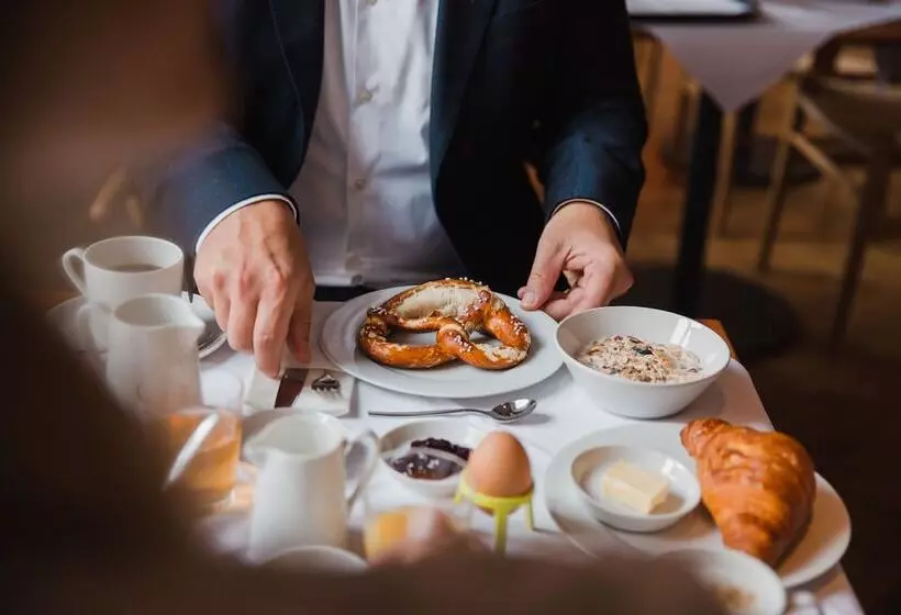 Fotos del hotel Moma1890  Formerly Design  Stadt Rosenheim:  5