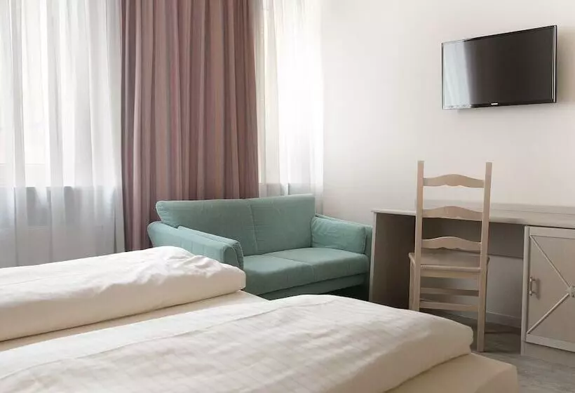 Fotos del hotel Deutsches Theater:  2