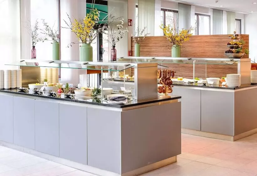 Fotos del hotel Mercure  München Süd Messe:  3