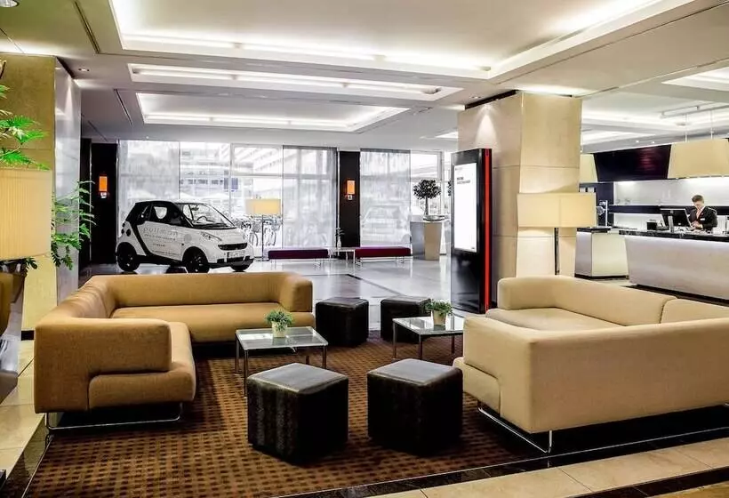 Pullman Dresden Newa