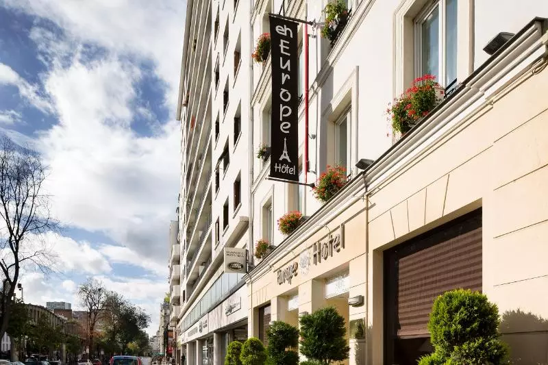 Fotos del hotel Europe Hotel Paris Eiffel:  8