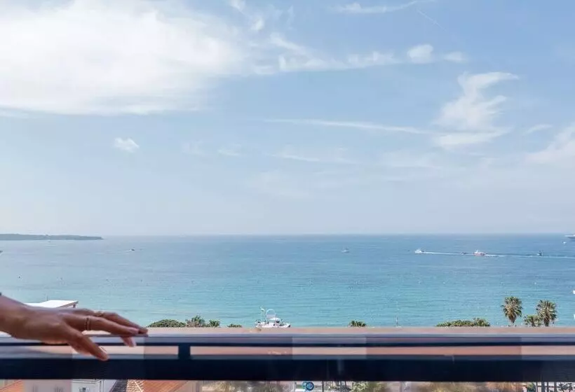 Fotos del hotel Le Grand Hotel Cannes:  14