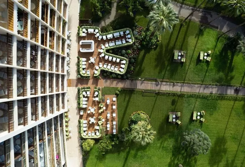 Fotos del hotel Le Grand Hotel Cannes:  22