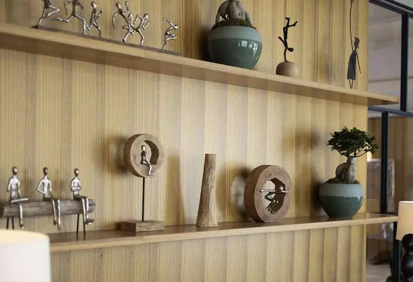 Fotos del hotel Le Grand Hotel Cannes:  7