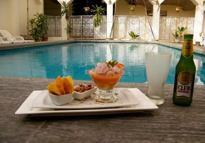 Fotos del hotel Ramada:  6