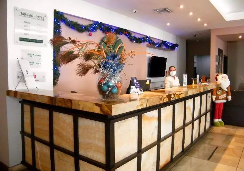 Fotos del hotel Ramada:  16