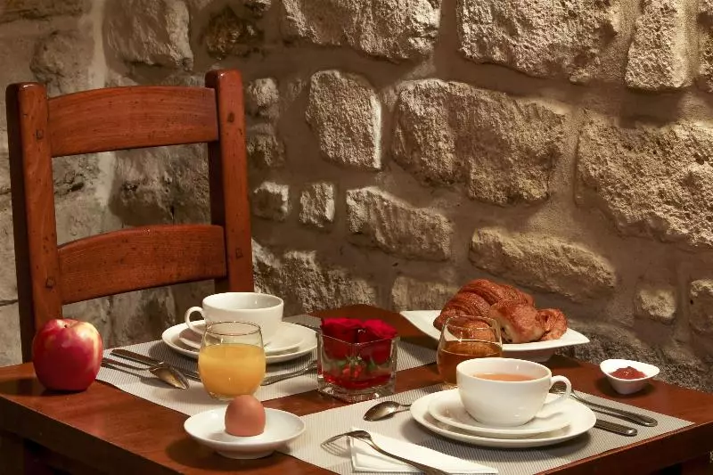 Fotos del hotel Hôtel Saint Martin Bastille:  7