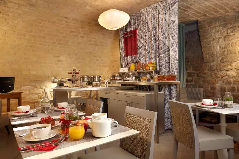 Fotos del hotel Hôtel Saint Martin Bastille:  12