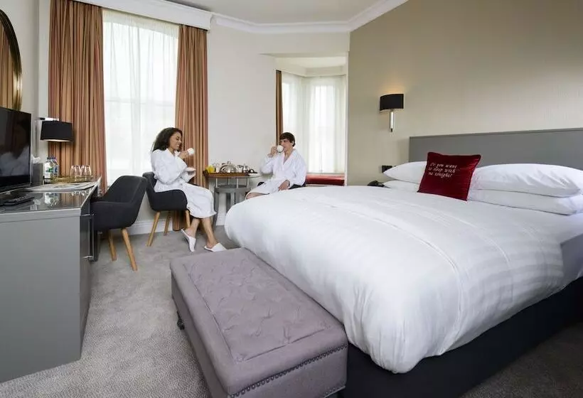 Fotos del hotel The Metropole Hotel Cork:  2