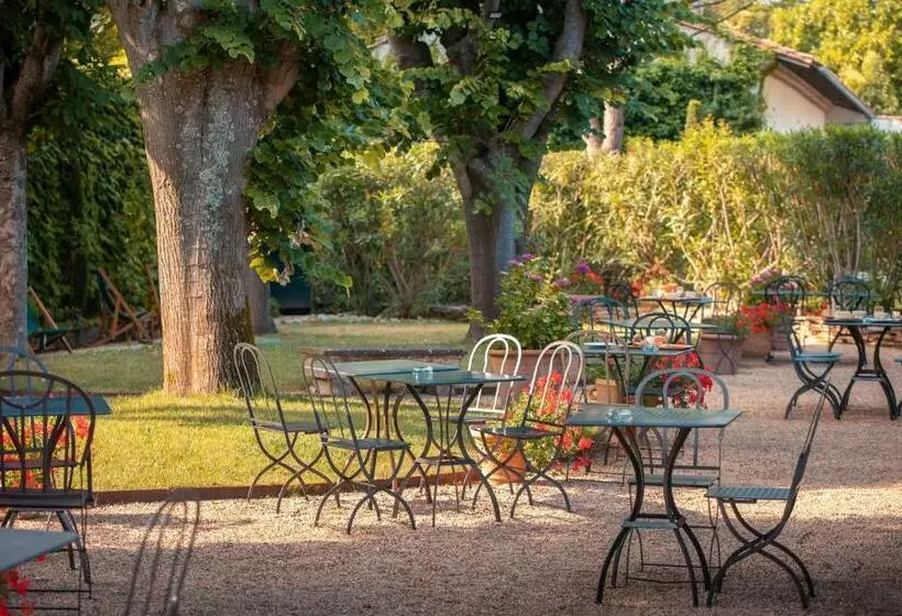 Fotos del hotel Best Western Le Donjon – Cœur De La Cité Médiévale:  23