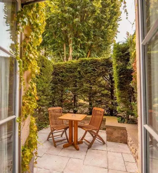 Fotos del hotel Best Western Le Donjon – Cœur De La Cité Médiévale:  18