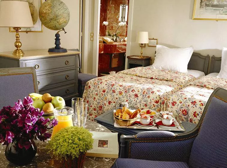 California Champselysées