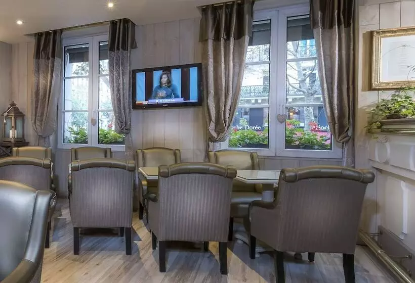 Fotos del hotel Cluny Square:  3