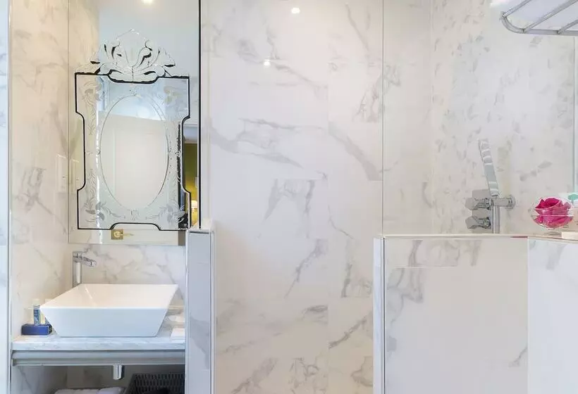 Fotos del hotel Cluny Square:  8