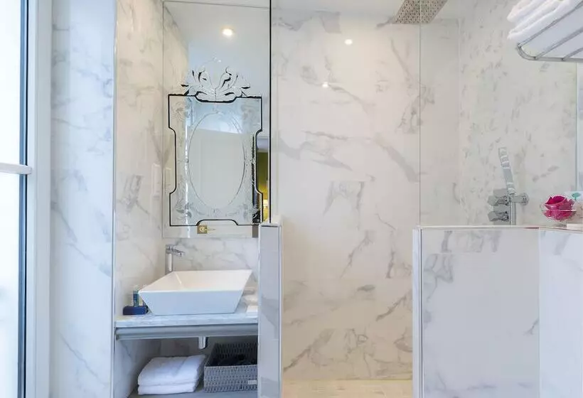 Fotos del hotel Cluny Square:  11