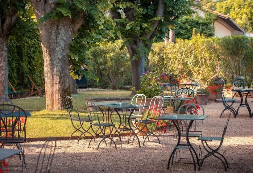 Fotos del hotel Best Western Le Donjon – Cœur De La Cité Médiévale:  7