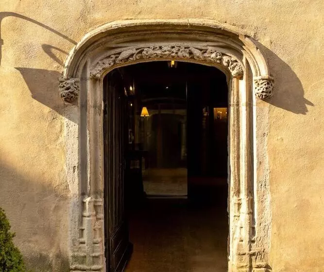 Fotos del hotel Best Western Le Donjon – Cœur De La Cité Médiévale:  9