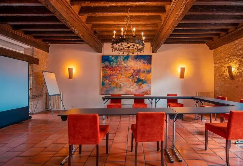 Fotos del hotel Best Western Le Donjon – Cœur De La Cité Médiévale:  6