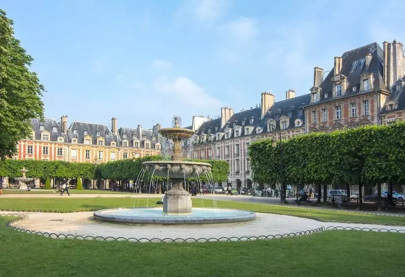 Fotos del hotel Les Tournelles:  15