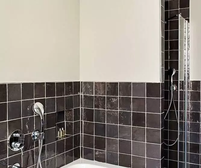 Fotos del hotel New Le Quai, Vieux Port:  10